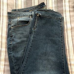 Talbots “heritage” crop jeans with zipper